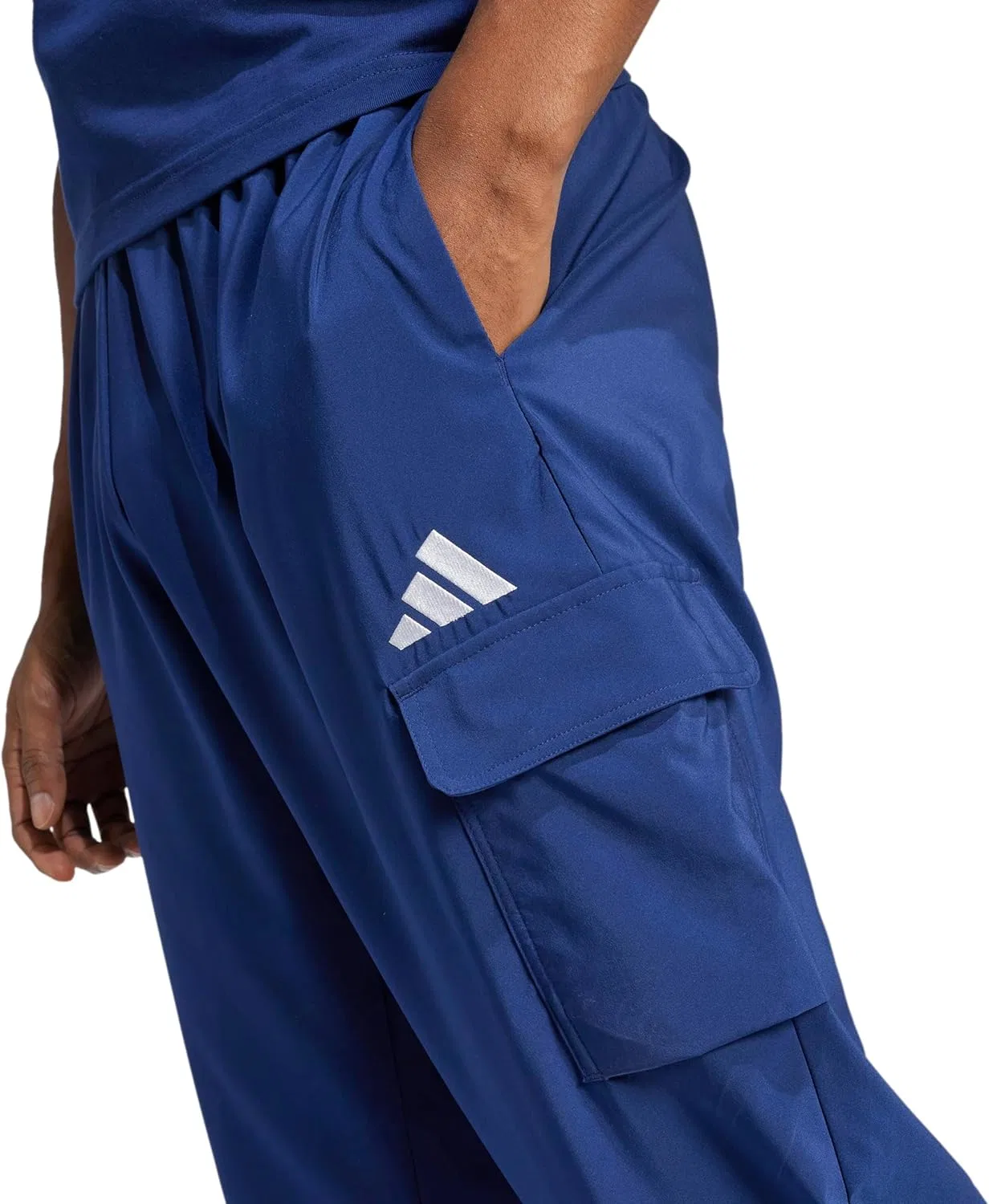 Брюки adidas Essentials Small Logo Cargp Pant - спортивные брюки для бега - мужские — фото 4