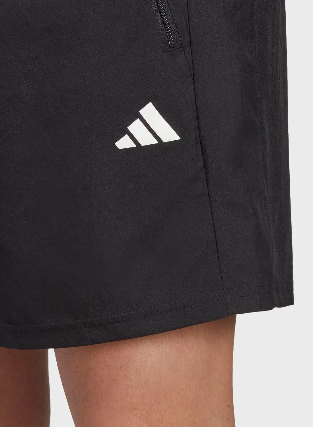 Шорты тренировочные мужские с технологией AEROREADY Adidas, черный — фото 3