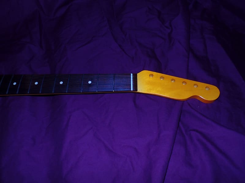 

21 лад Closet Classic C Telecaster винтажный Allparts Fender Licensed Maple Neck Telecaster Neck
