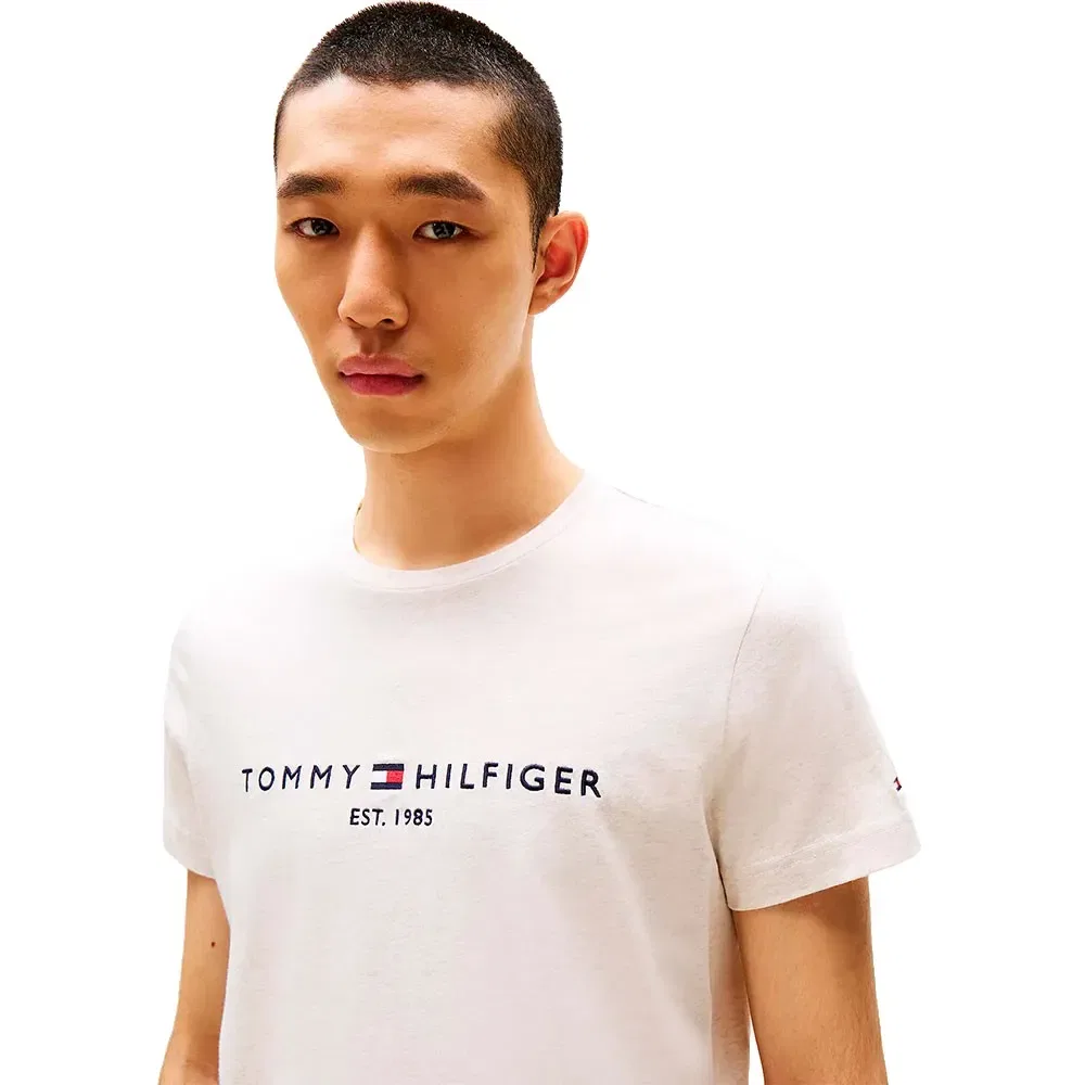Футболка с коротким рукавом Logo Tommy Hilfiger, белый — фото 4