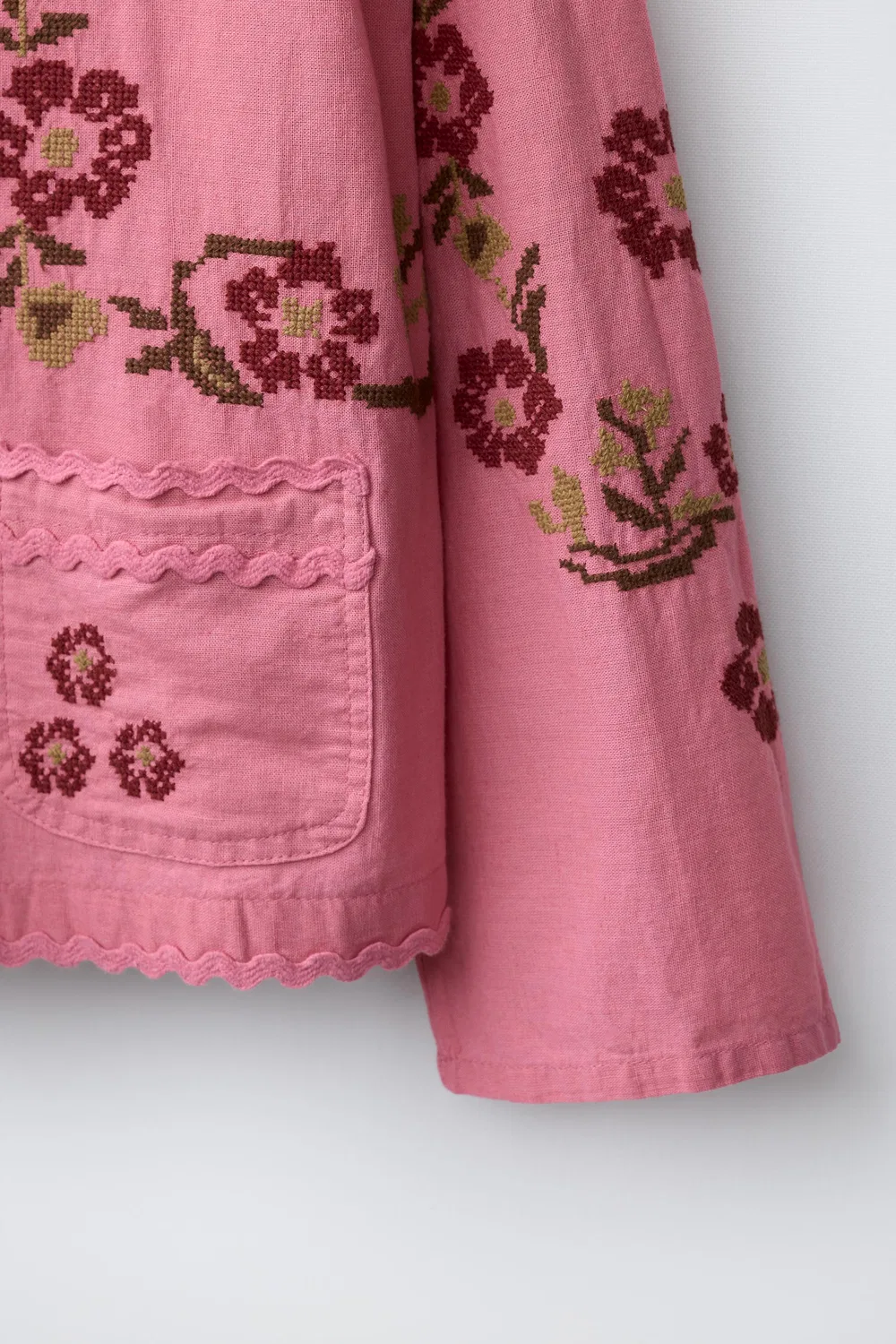Хлопковая льняная рубашка с вышивкой крестиком ZARA, Chalk Pink — фото 4