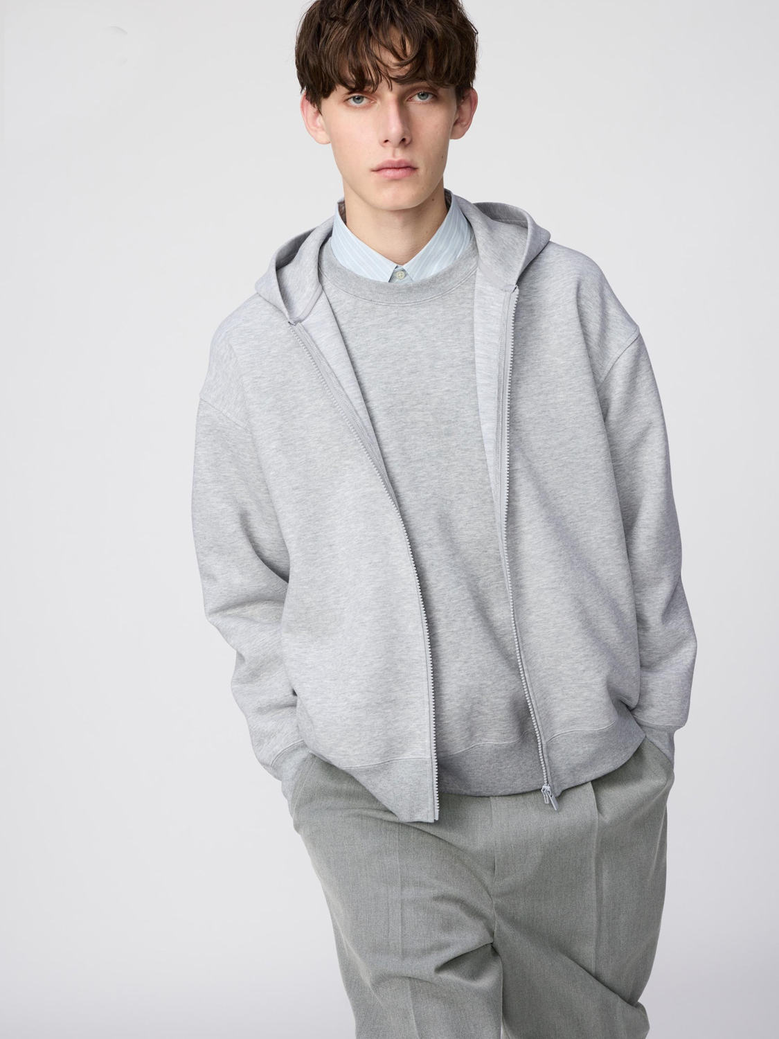 Толстовка Uniqlo Oversized Sweat Full-Zip, 03 серый — фото 2