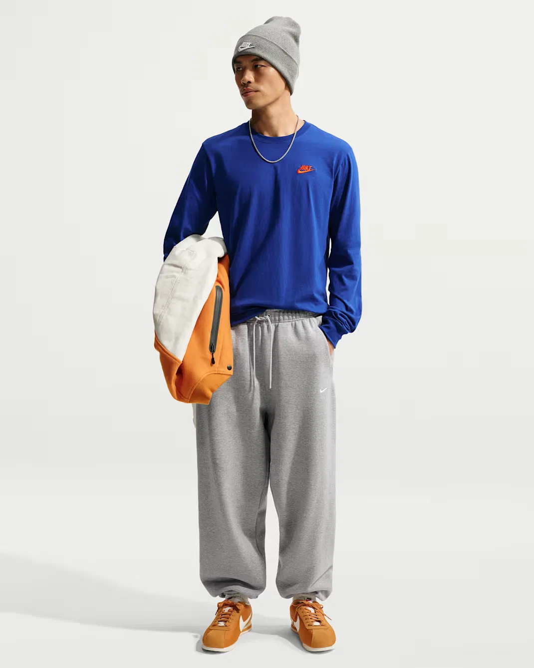 Мужская футболка с длинными рукавами Nike Sportswear Club, Deep Royal Blue — фото 4