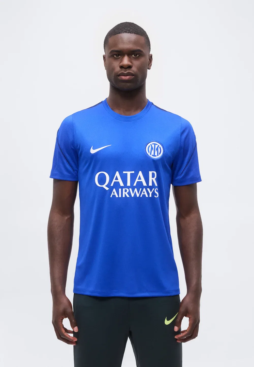 «Интер Милан» наносит удар - клубная одежда Nike Performance, Lyon Blue/Blue Void/White