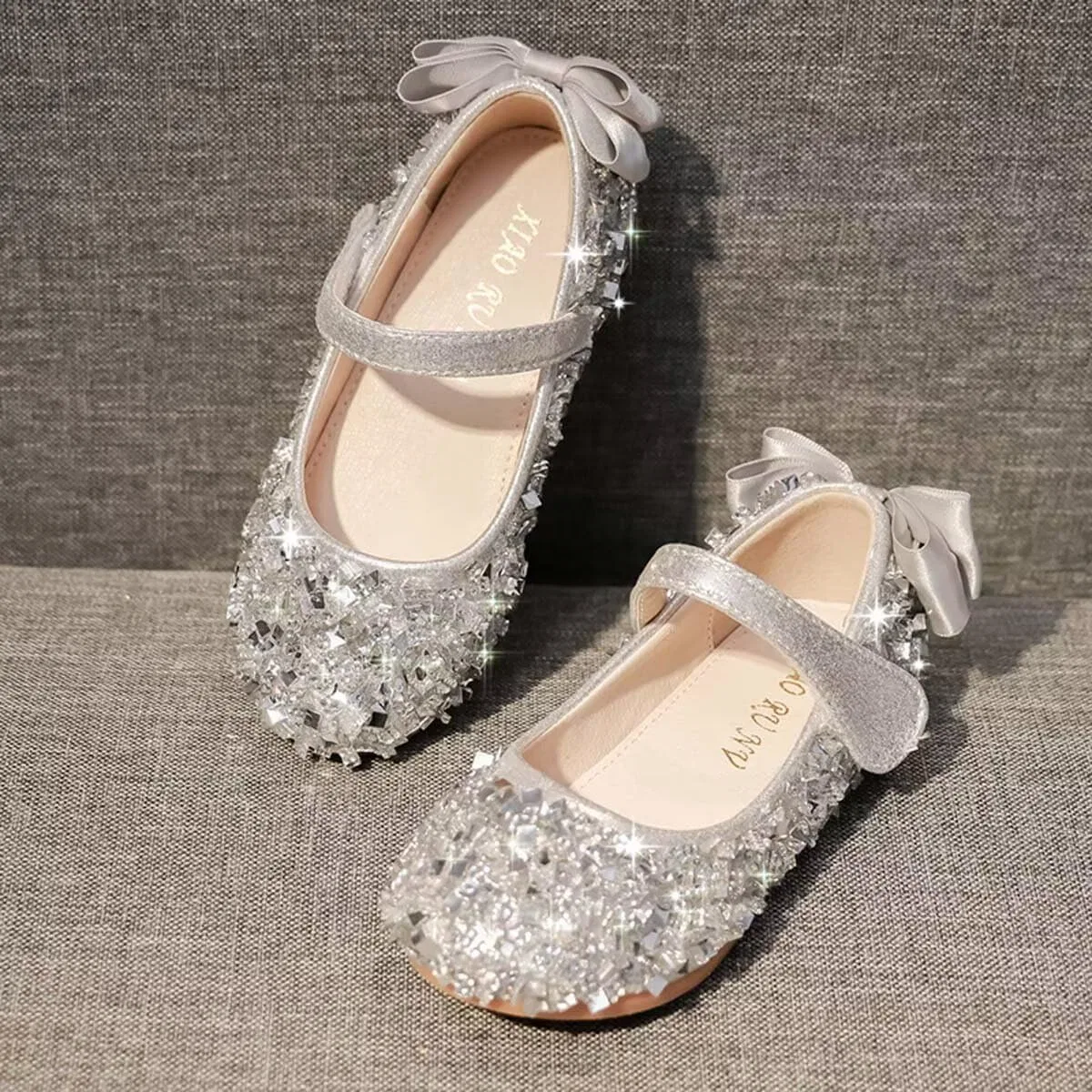 Детские балетки для девочек с бантом Sparkle Dress Shoes IvoireCh, Silver — фото 2