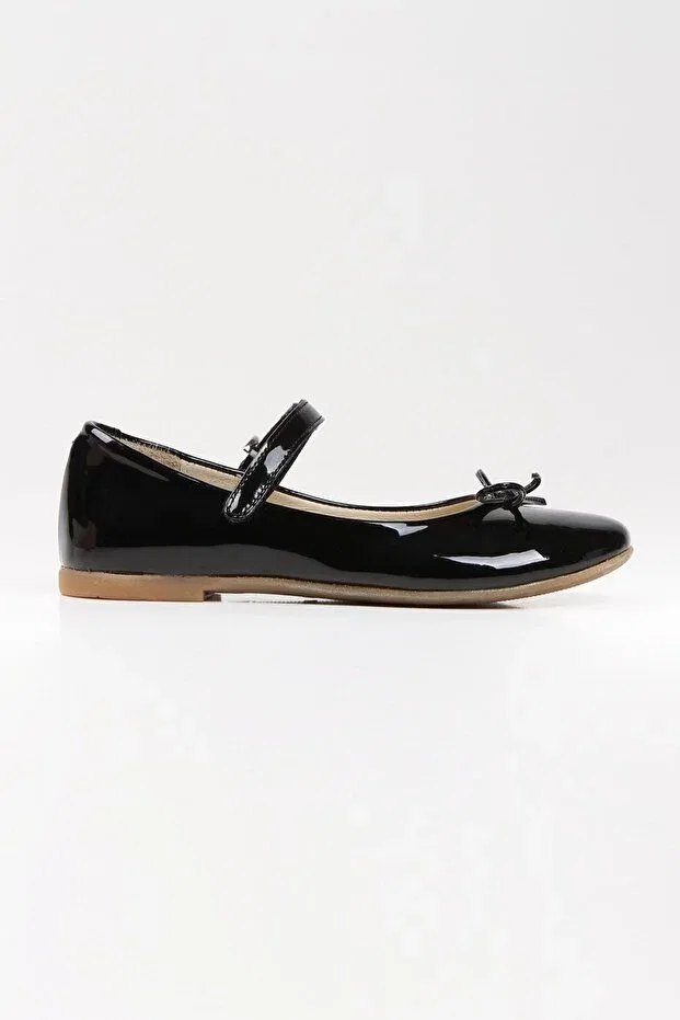 Детские балетки для девочек с коротким каблуком Paqpa, Black Patent Leather