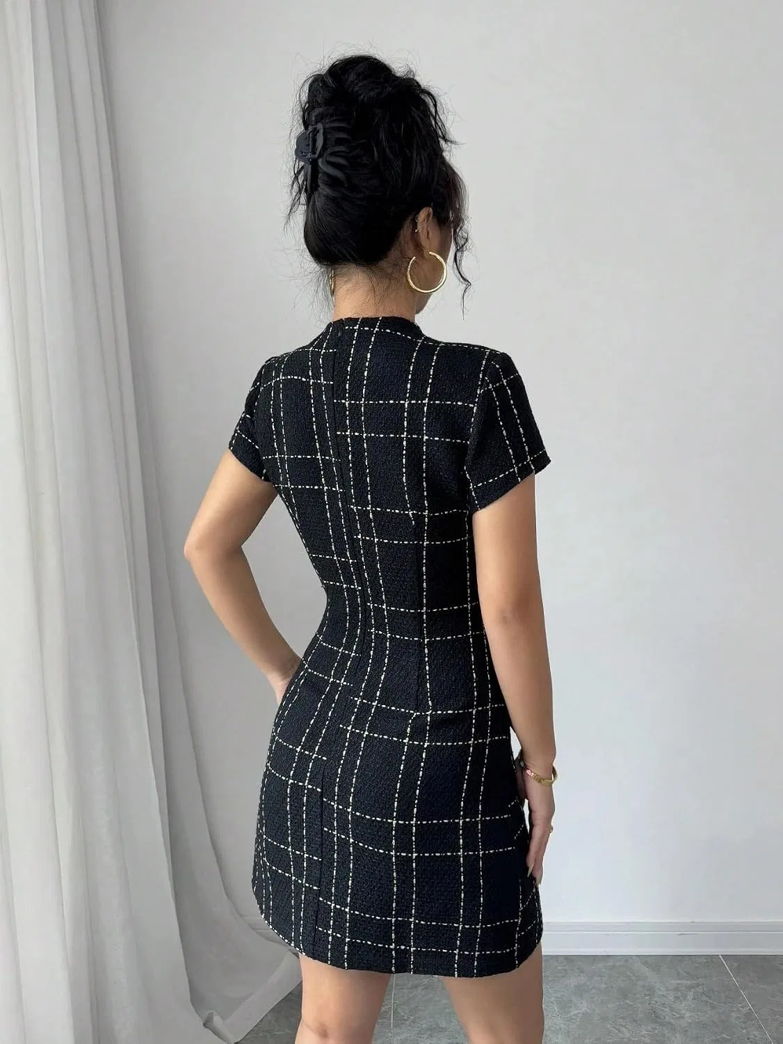 Женское элегантное мини-платье с запахом Plaid, Black — фото 3