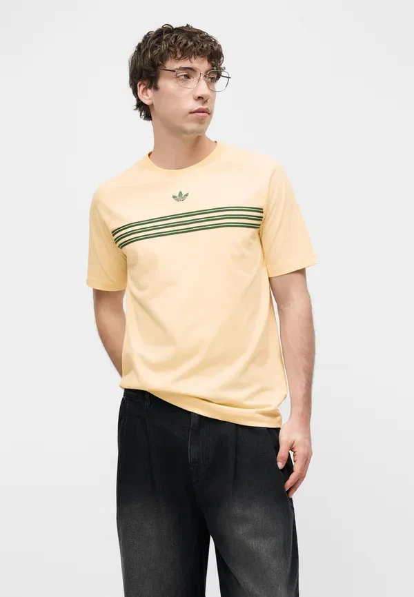 Футболка Adidas Originals, ванильный — фото 4