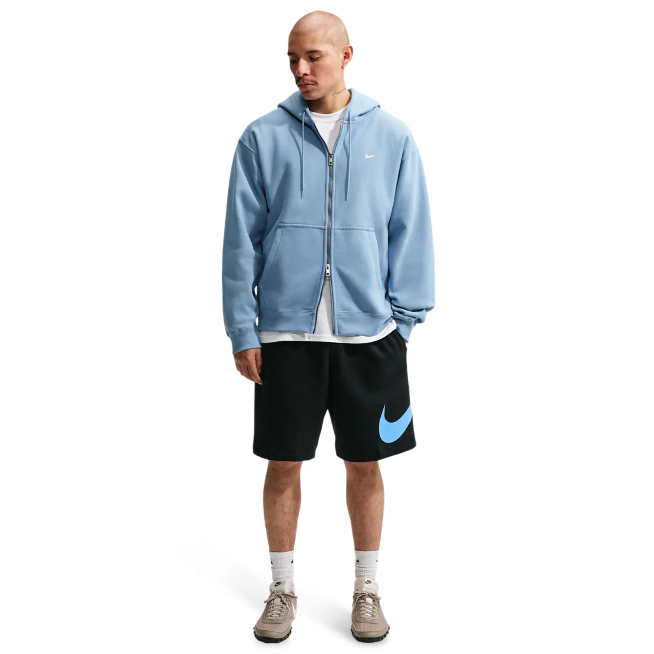 Мужские шорты Solo Swoosh Nike, цвет Black/Black/Football Blue — фото 4