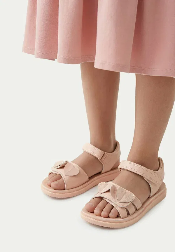 Сандалии Deezee, розовый