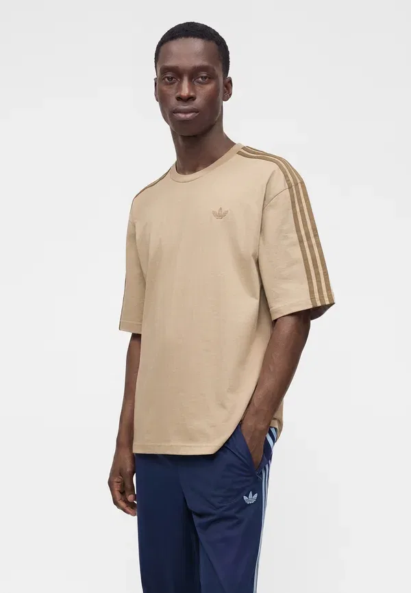 Футболка унисекс - базовая футболка Adidas Originals, хаки — фото 4