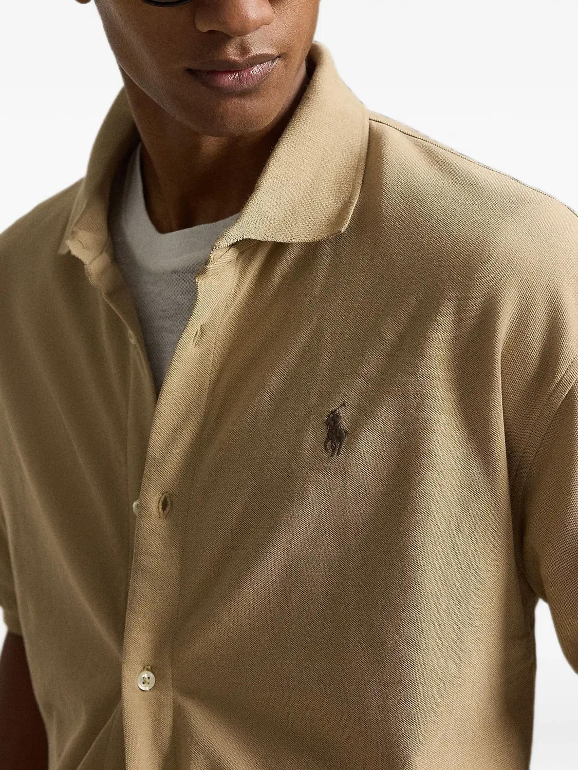 Рубашка с вышитым логотипом Polo Ralph Lauren, нейтральные цвета — фото 4