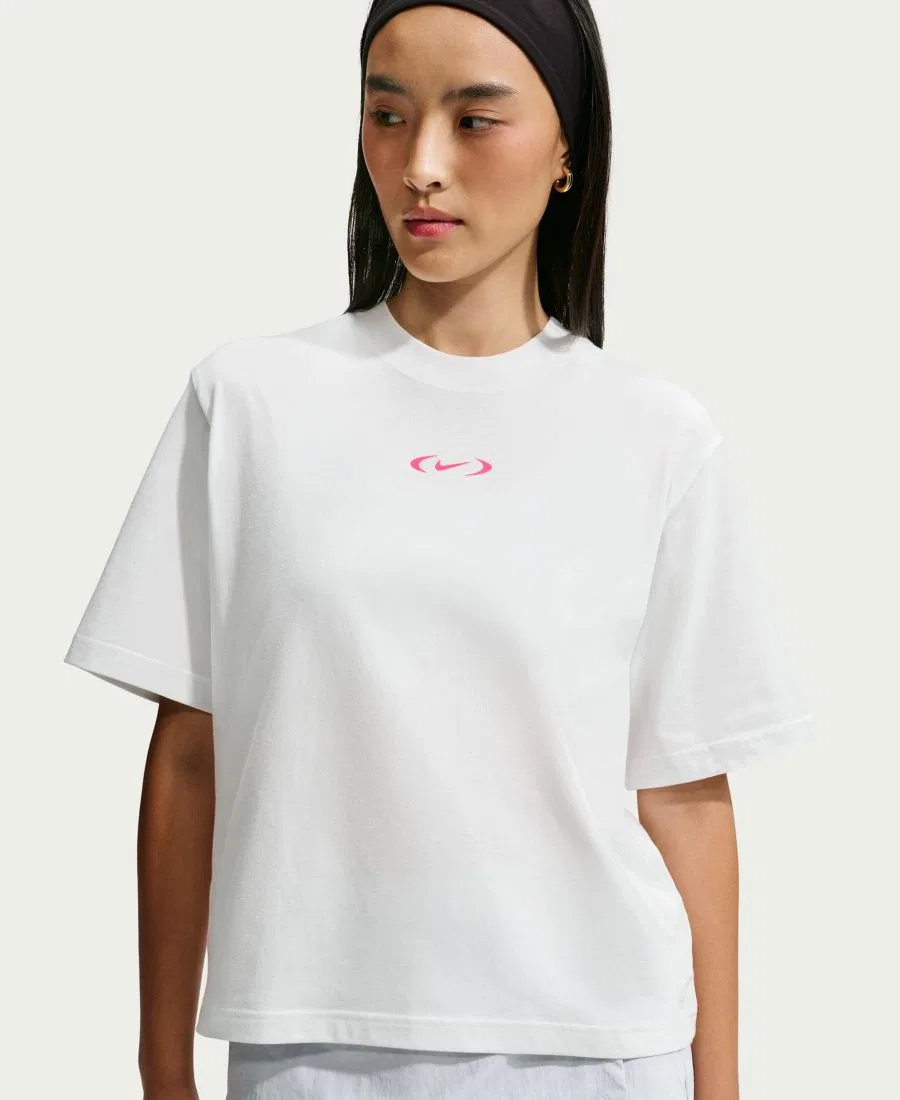 Футболка женская свободного кроя Sportswear Classic Nike, Summit White — фото 2