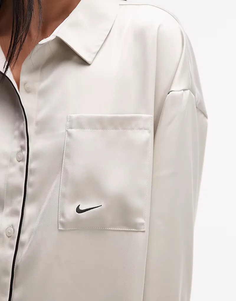 Атласная рубашка с длинными рукавами Nike, кремовый — фото 4