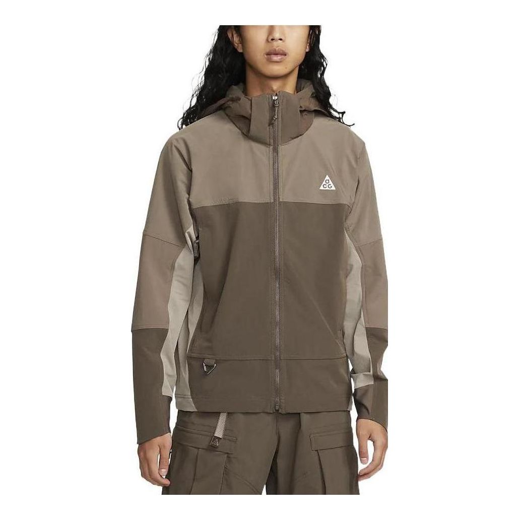 

Куртка Nike FW22 Logo DH3104-004