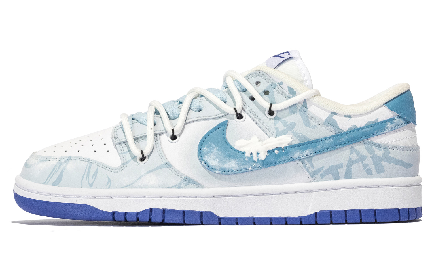 

Кроссовки Nike Dunk Skateboarding Shoes Women's Low-top Blue/white, цвет Yunchuan Jihe