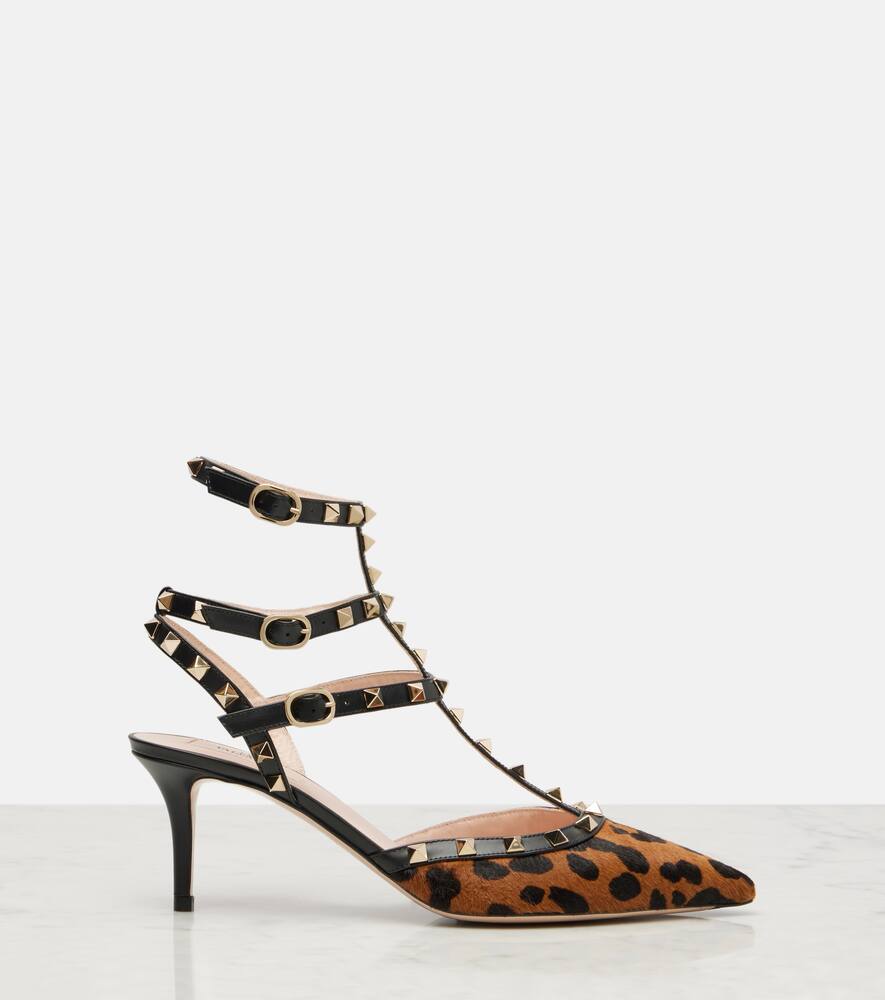 Босоножки Rockstud из телячьей шерсти с леопардовым принтом Valentino Garavani, Miele-T.Moro/Nero — фото 4