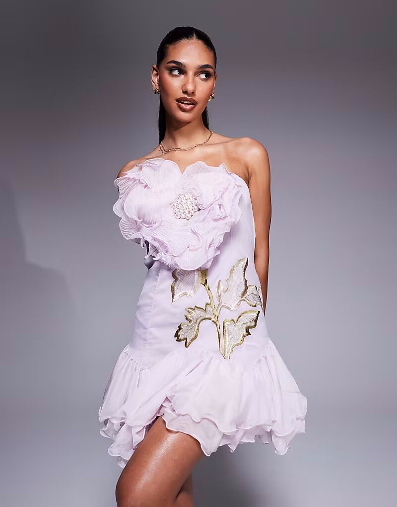 

Мини-платье ASOS LUXE с вышитым 3D-цветком и жемчужной отделкой в ​​румяном цвете