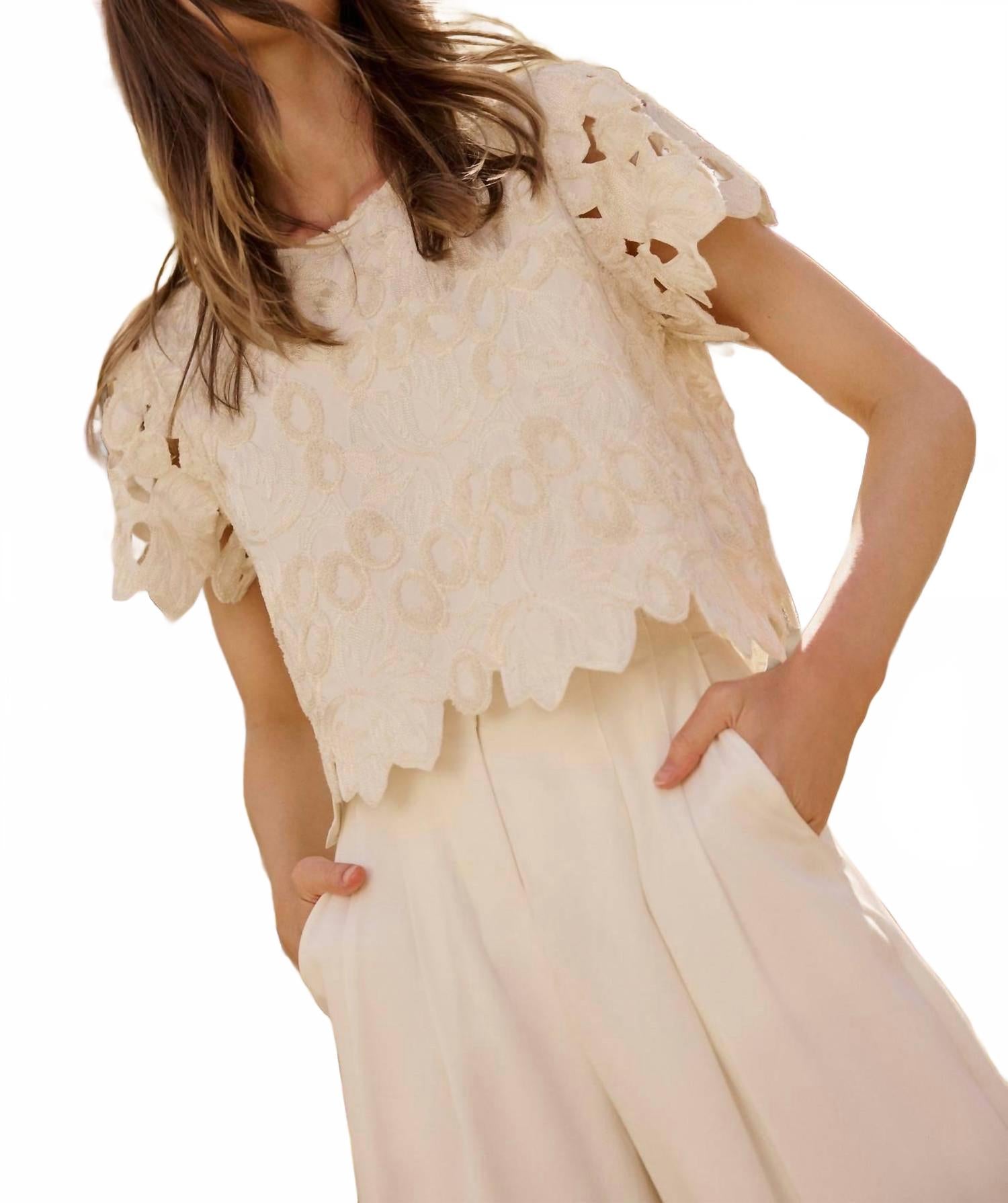 

Топ Pelumi в белом Marie Oliver