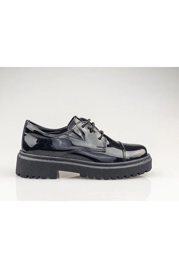 Детские туфли для девочек с коротким каблуком Jojo Kids, Black Patent Leather — фото 2