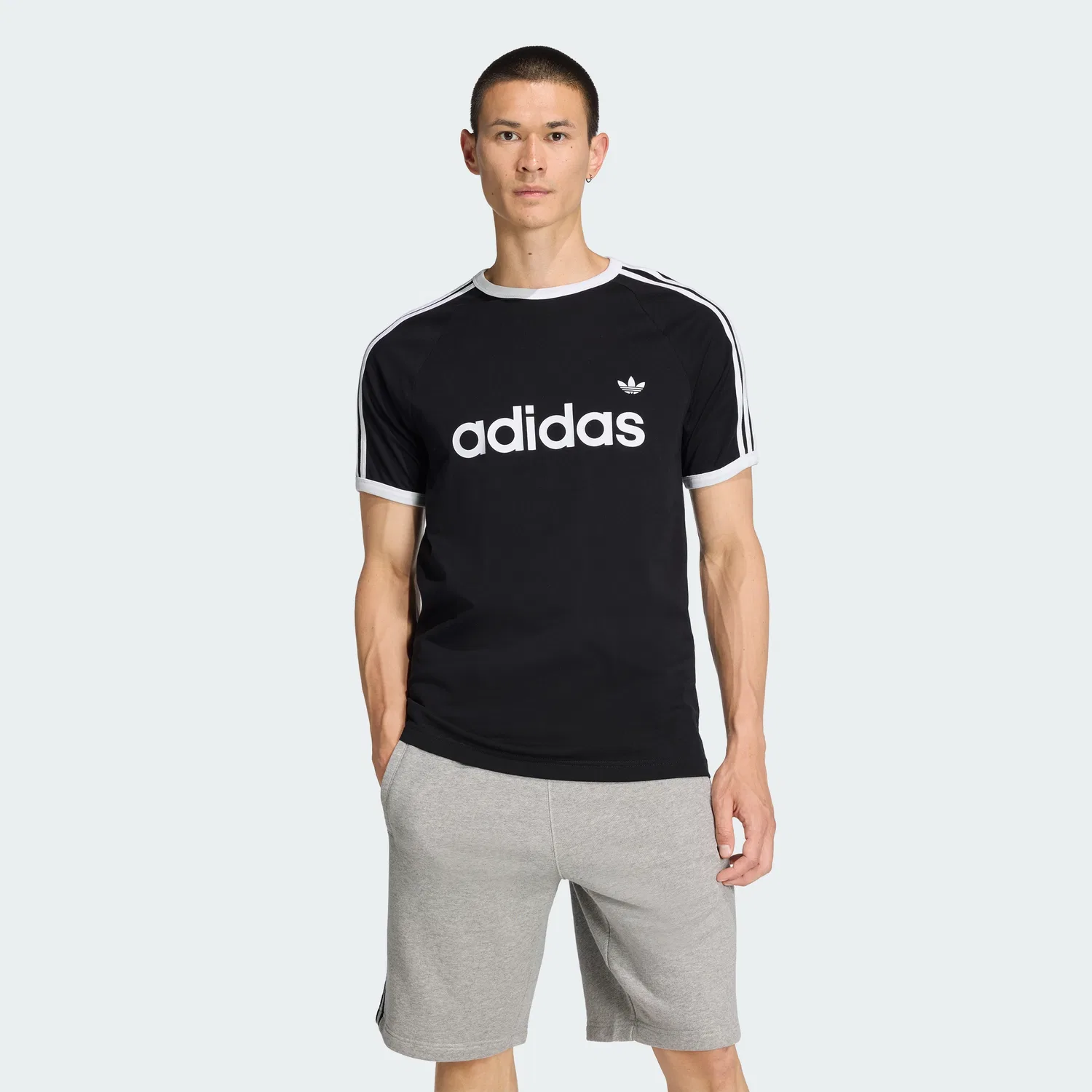 Мужская чёрная футболка с тремя полосками Slim Ringer от Adidas