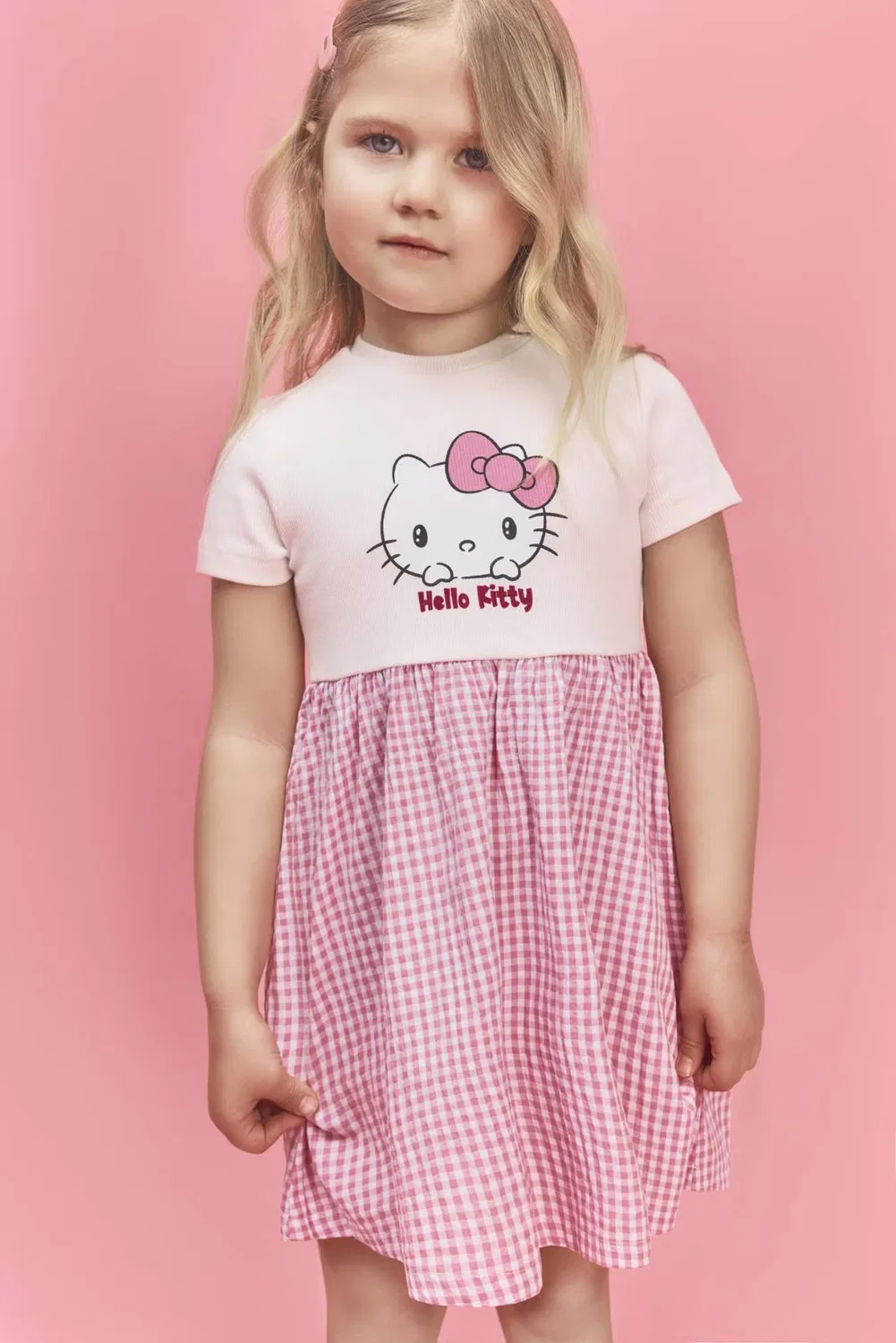 Платье-комбинация вязаное с коротким рукавом Hello Kitty Defacto, экрю — фото 4
