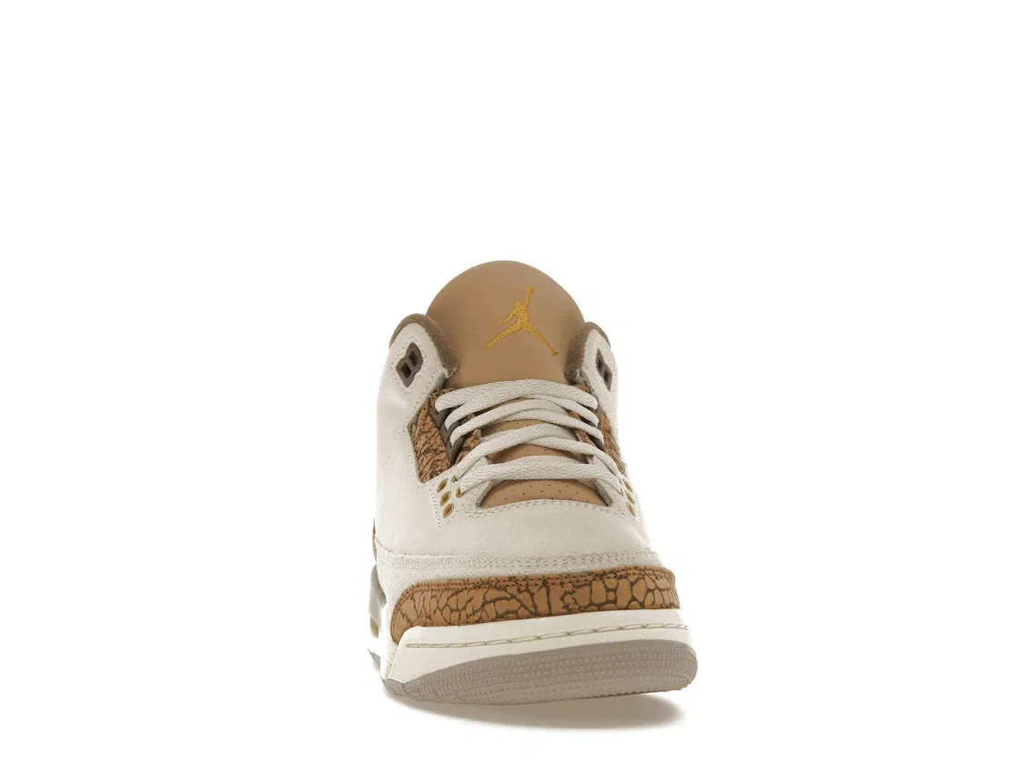 Детские кроссовки с замшевым верхом Jordan 3 Retro Palomino, Light Orewood Brown/Metallic Gold/Light British Tan/Palomino — фото 2