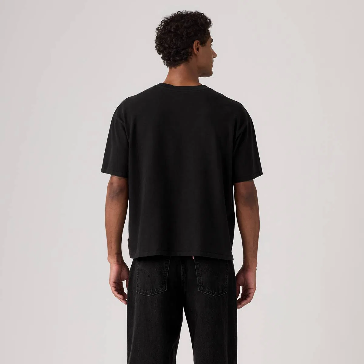 Свободная футболка с коротким рукавом Levi's, Sheen Wash Jet Black - Black — фото 4