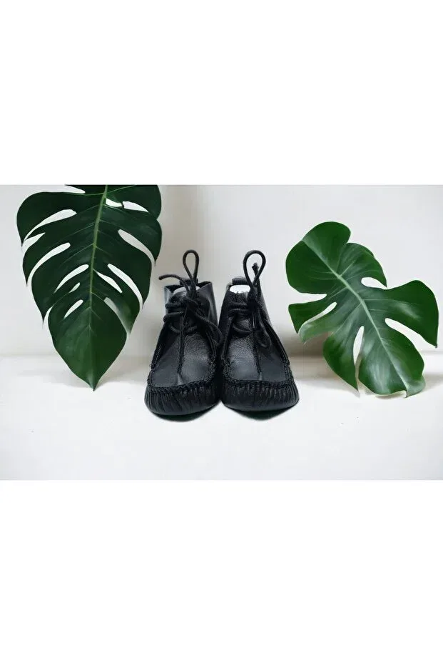 Детская обувь для новорожденных кожаная с принтом Genuine calfskin baby sole first step shoes - black sole lace up baby rok Akdam, Black
