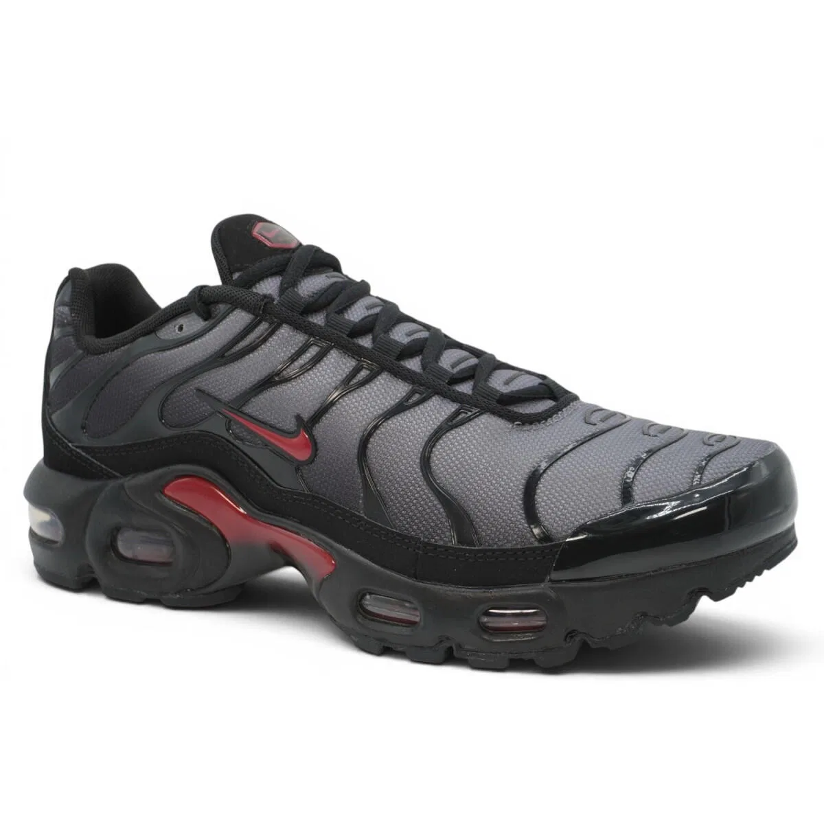 Детские кроссовки с Tuned Air Nike Air Max Plus TN, Schwarz Team Crimson — фото 2