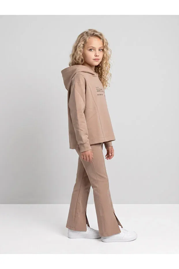 Детский комплект свитшота и брюк для девочек с принтом Basics Black One, Beige — фото 4