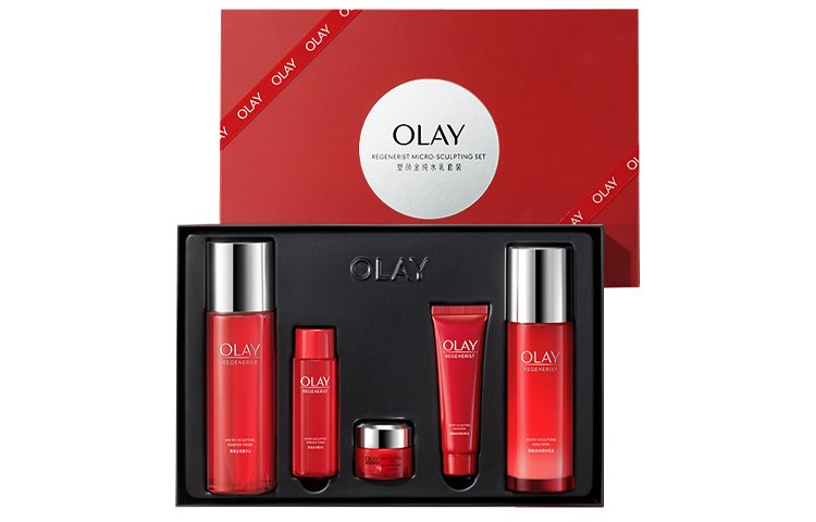 Olay Набор для ухода за кожей Red Bottle Lotion, подтягивающий и увлажняющий, 5 предметов — фото 2