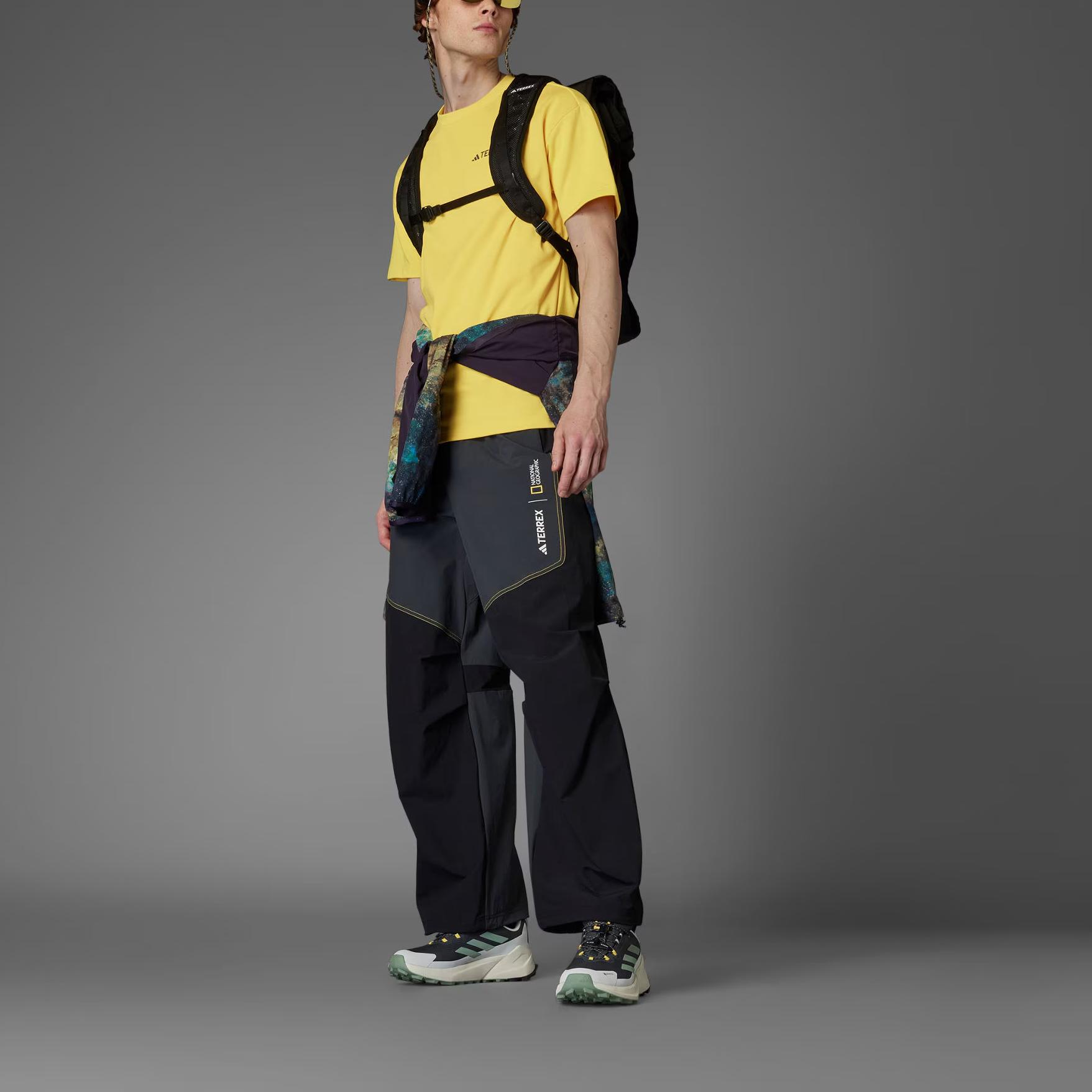 Adidas Футболка National Geographic Unisex Yellow — фото 4