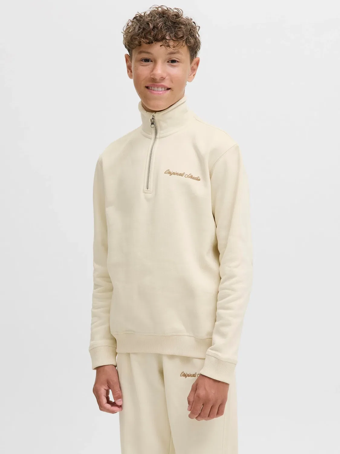 Свитшот с полузамком, JACK & JONES Junior, античный белый — фото 2