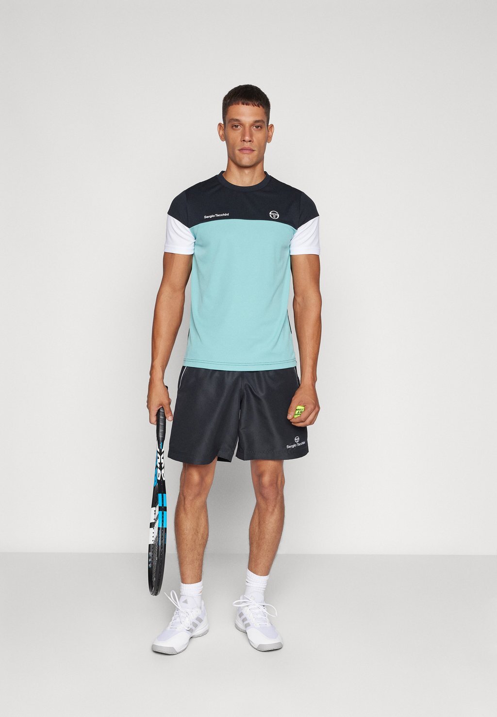

Спортивные шорты ROB SHORTS Sergio Tacchini, черный