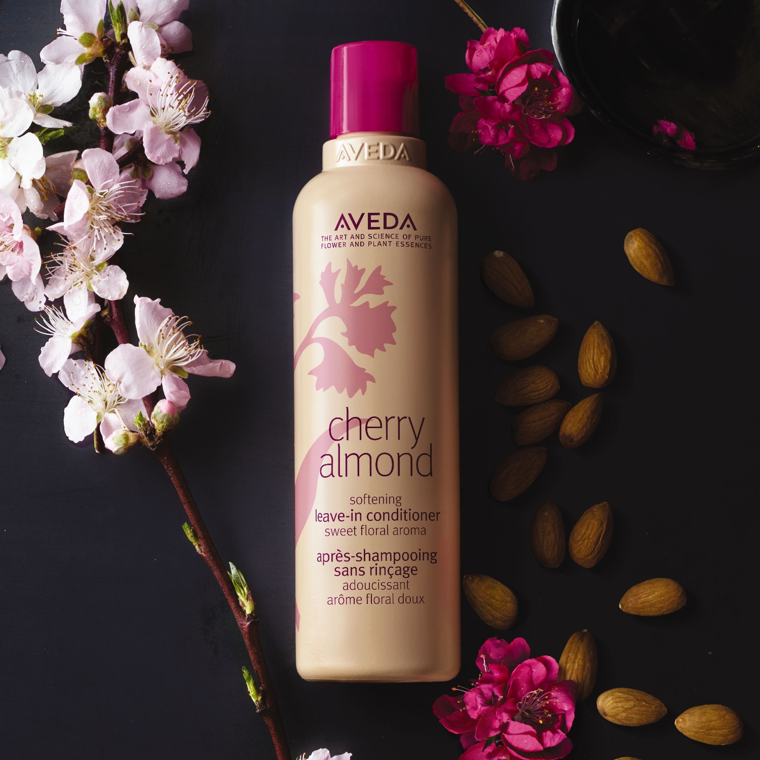Кондиционер для волос aromapflege cherry almond softening leave-in Aveda, объем 200 мл — фото 2
