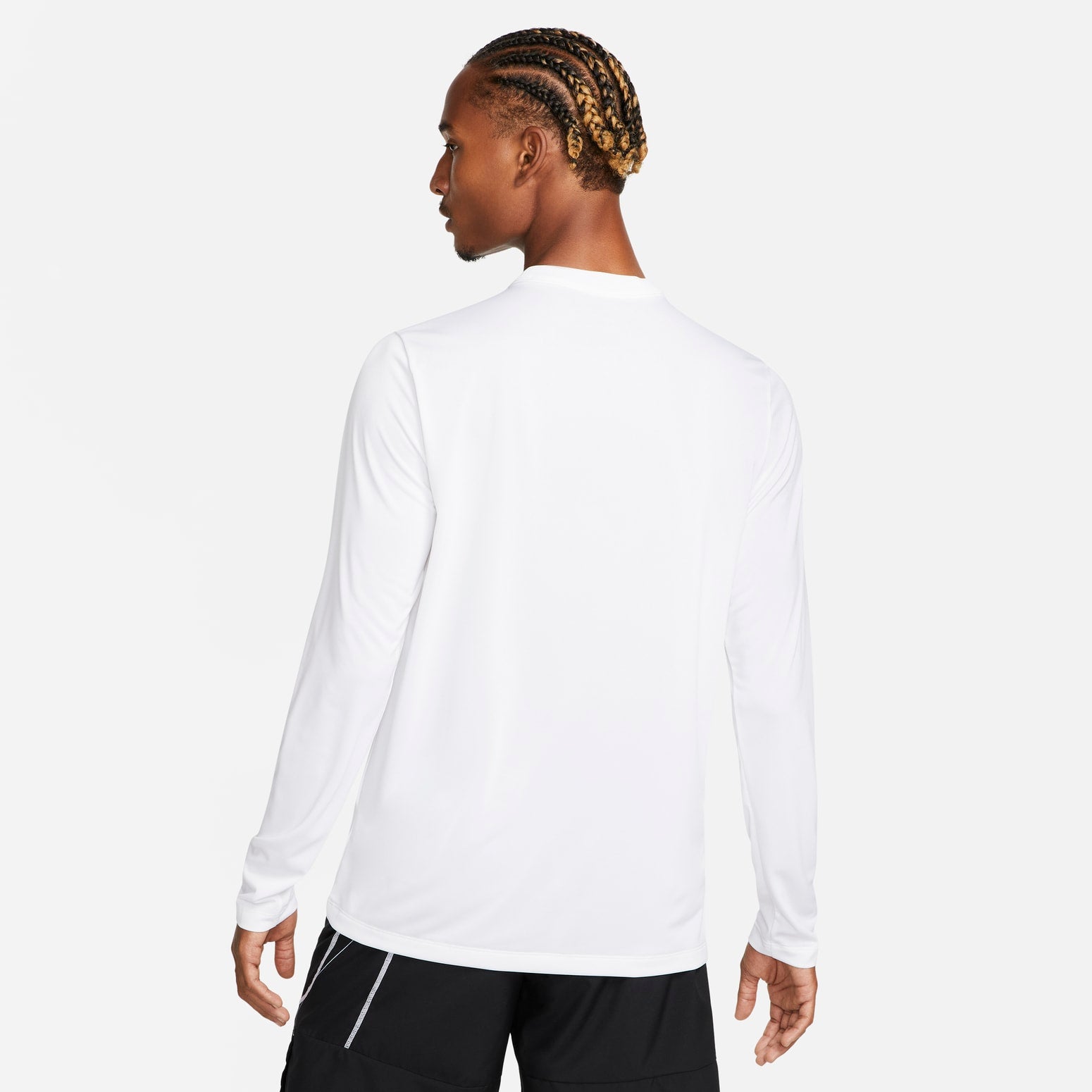 Футболка Nike Dri-FIT Legend Long-Sleeve Fitness T-Shirt 'White' — фото 2