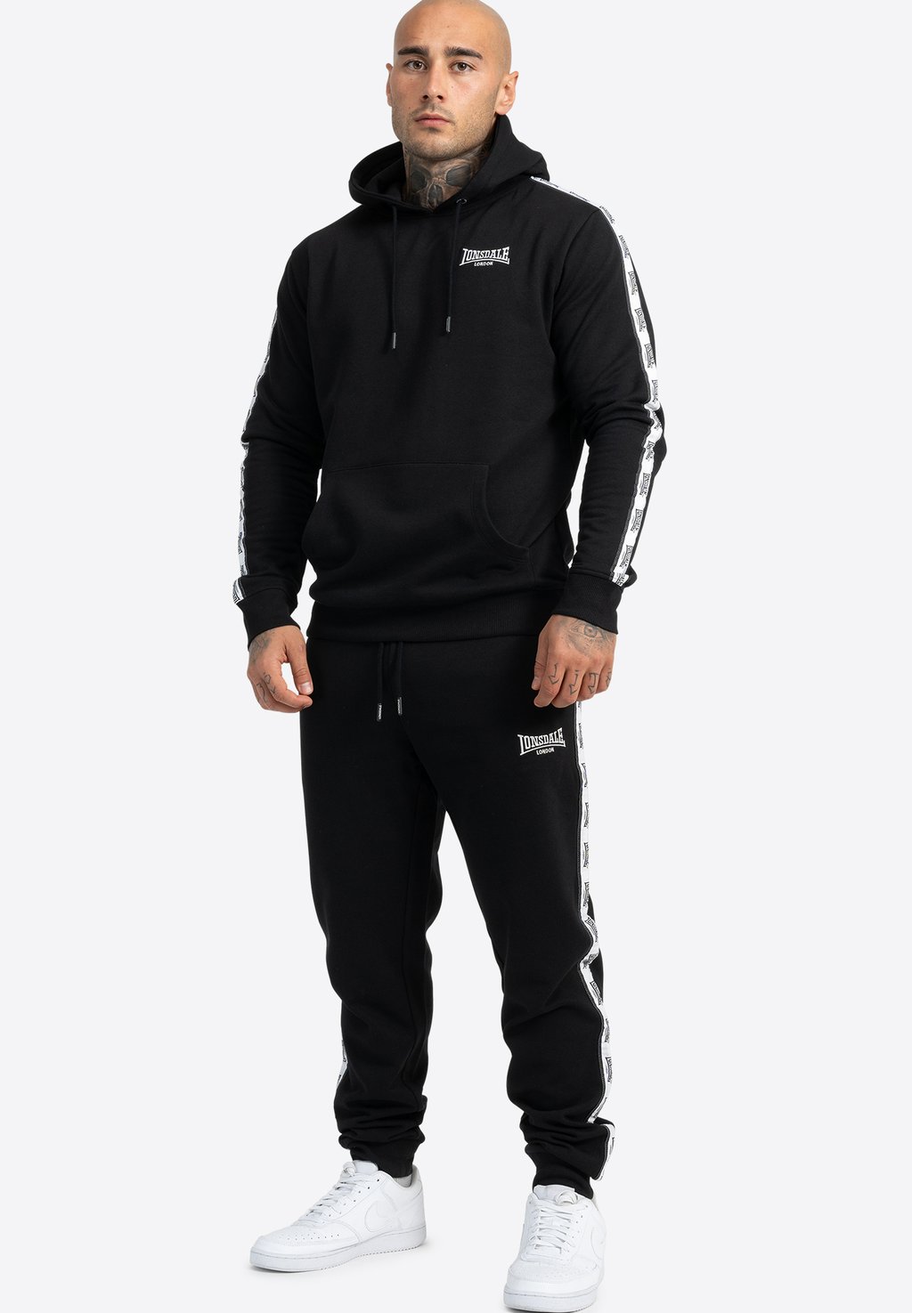 

Спортивный костюм NORMALE PASSFORM Lonsdale, черный