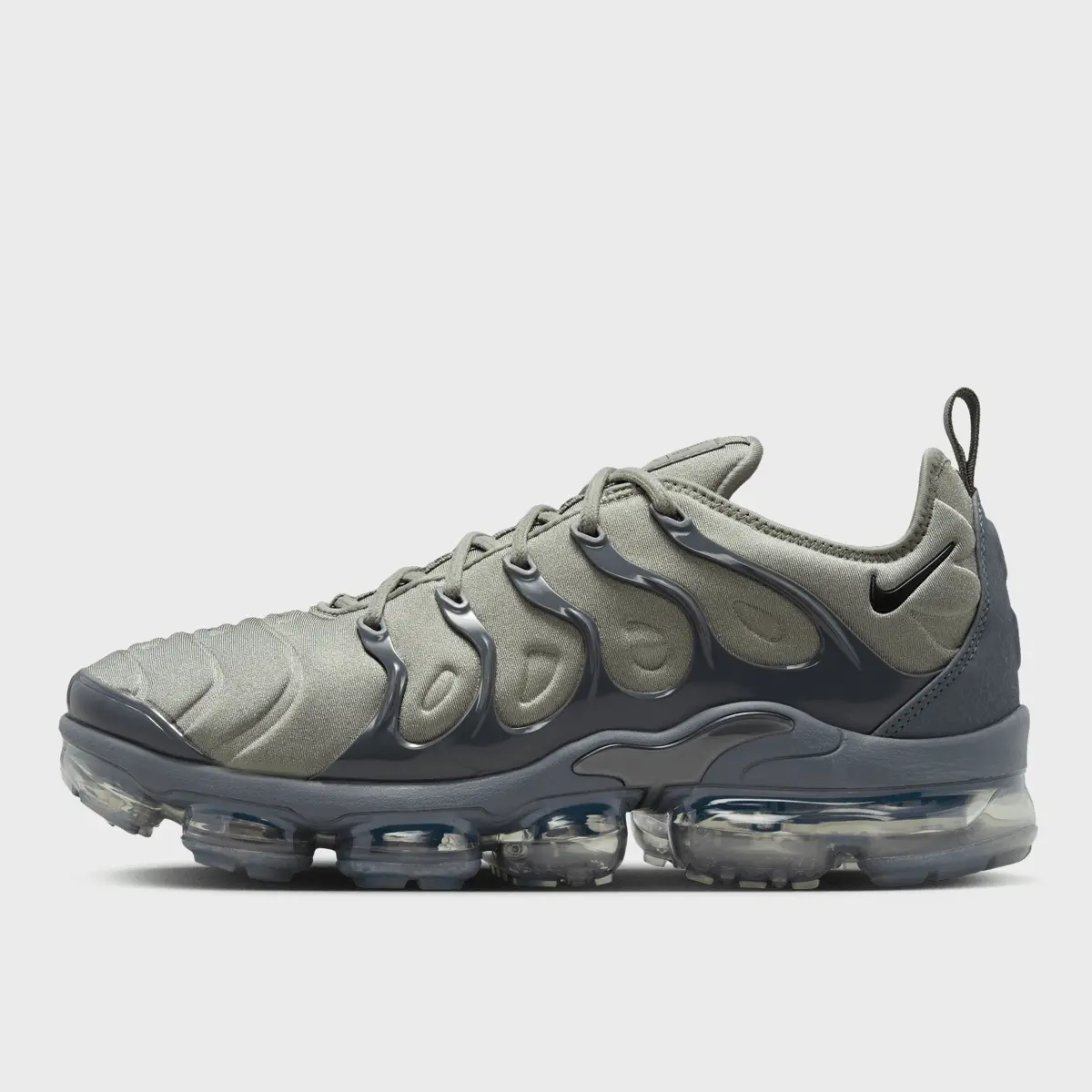 

Кроссовки Nike Air VaporMax Plus, серый
