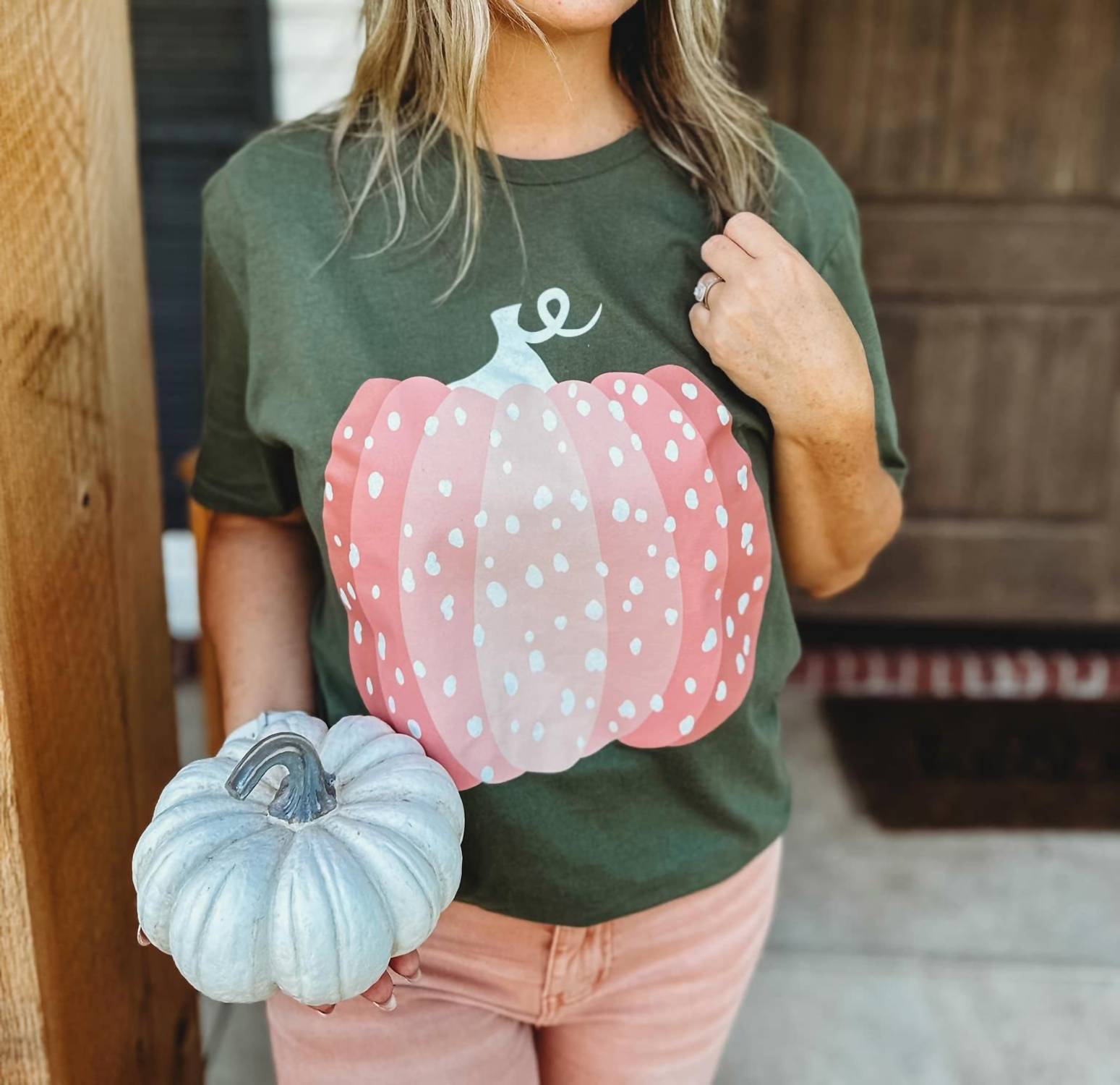 

Футболка Blush Pumpkin зеленого цвета Al + Gray