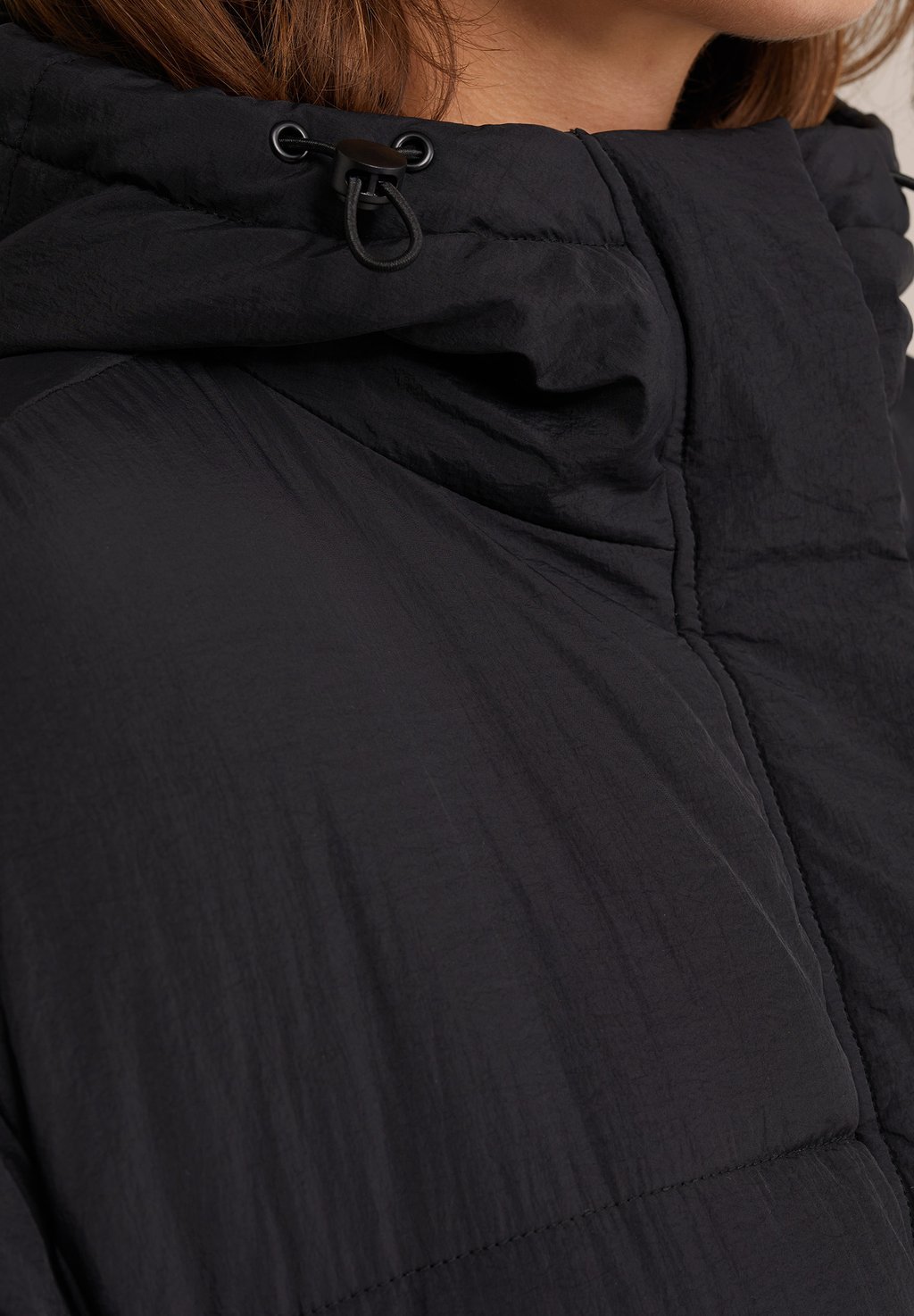 

Зимнее пальто WE Fashion, черный