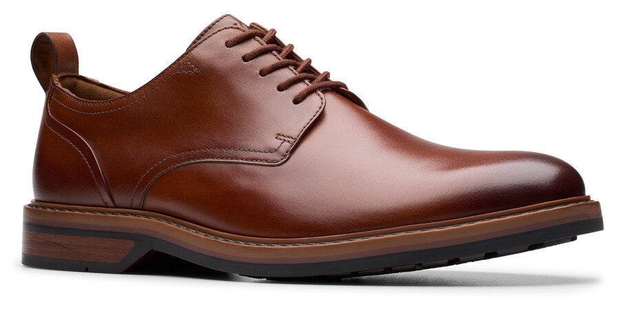 

Туфли на шнуровке CLARKS, коричневый