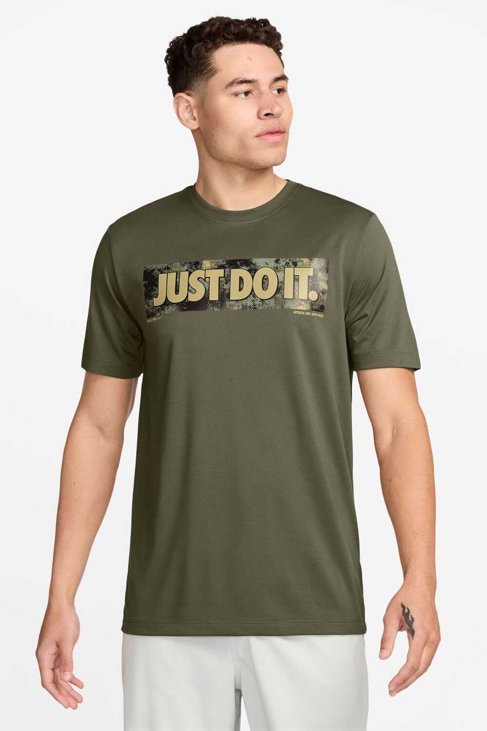 

Тренировочная футболка Dri Fit Nike, коричневый