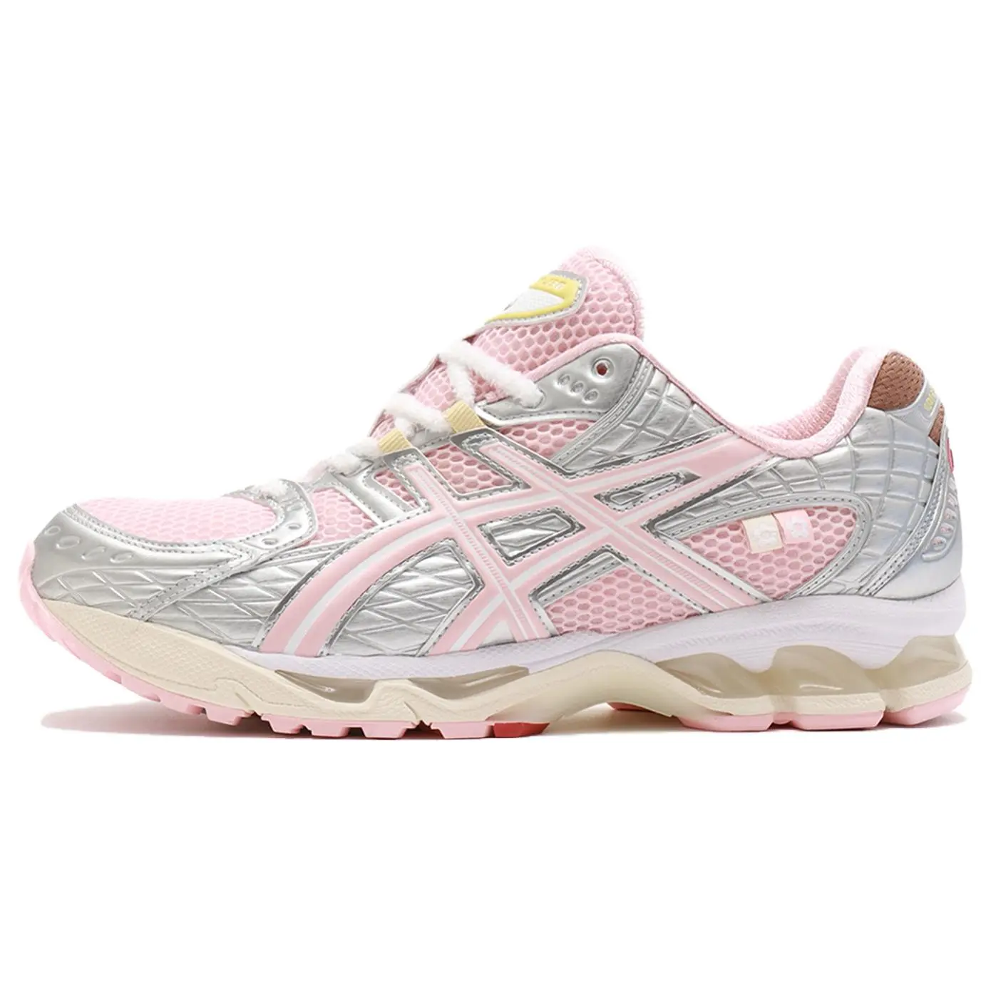 

Asics Gel Nimbus 101 Vandy The Pink X Atmos Banana Split Strawberry