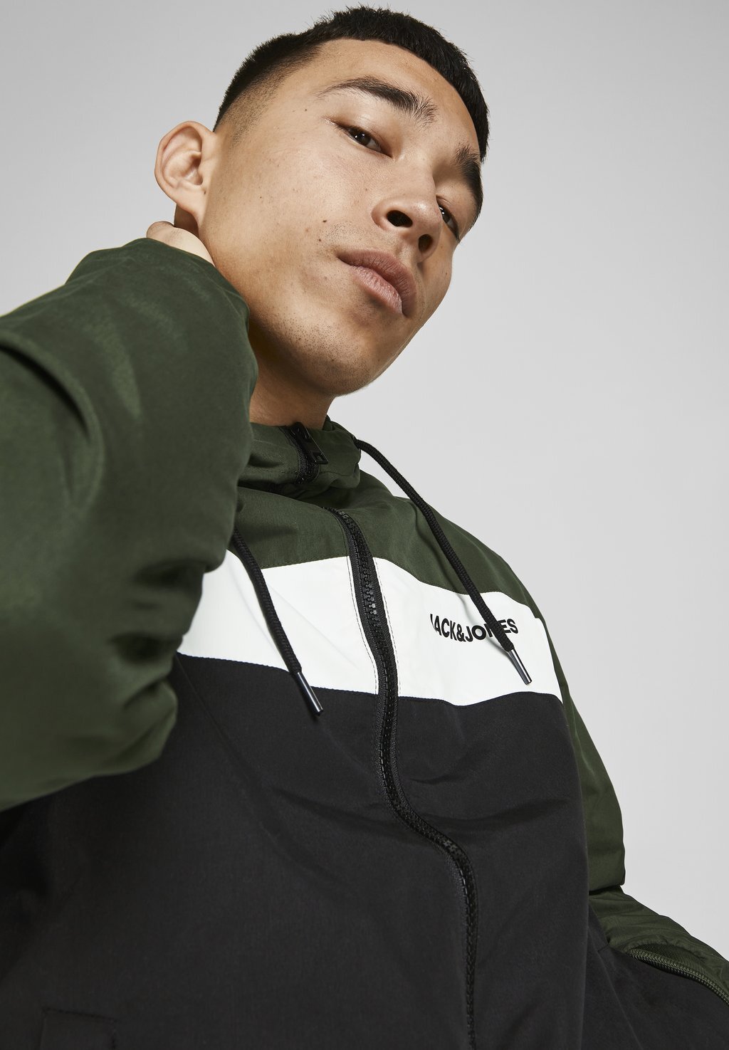 

Куртка Jack & Jones JJERUSH BLOCKING HOOD, цвет forest night