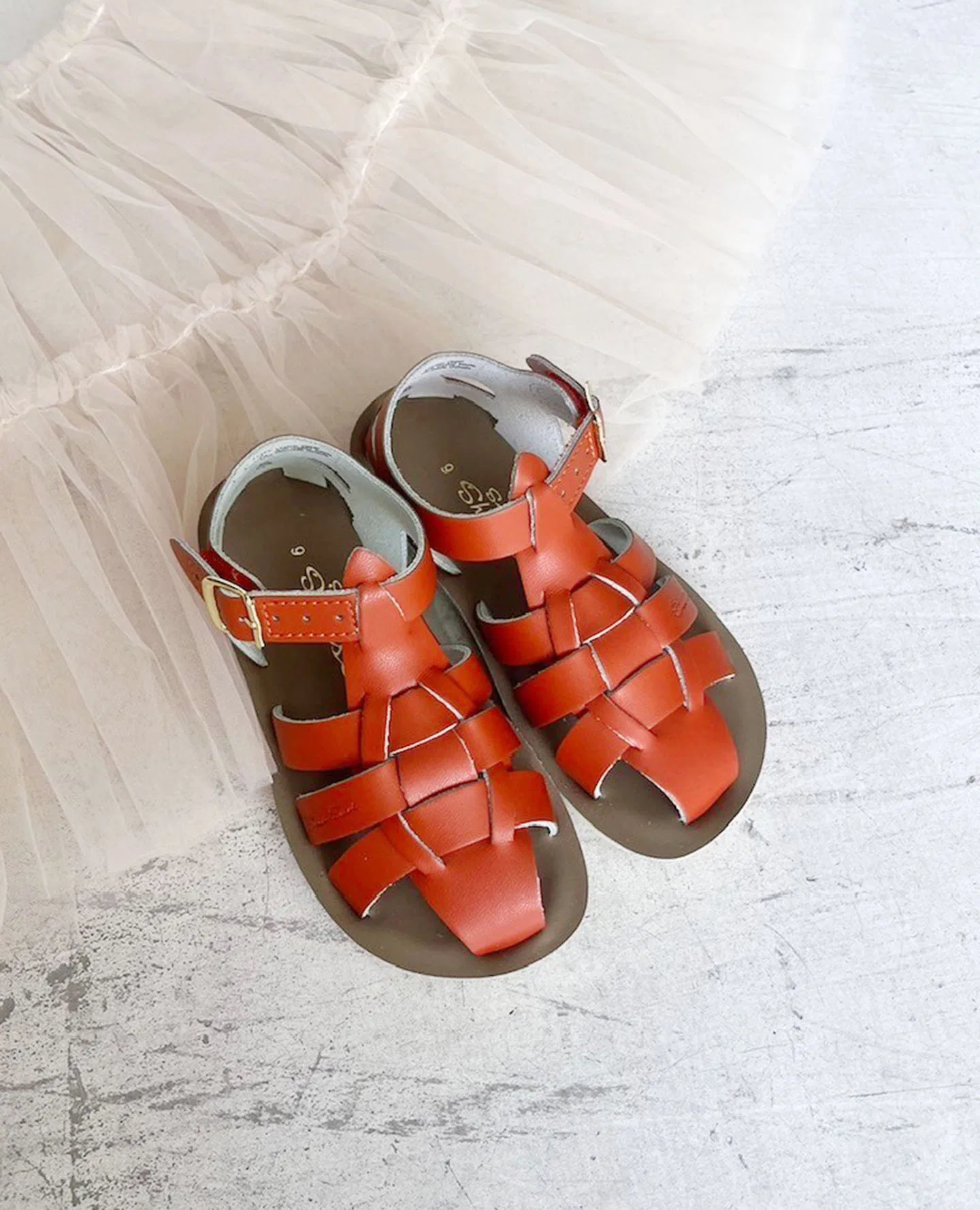 Детские сандалии SALT WATER SHARK из кожи IENA ENFANT рыжие