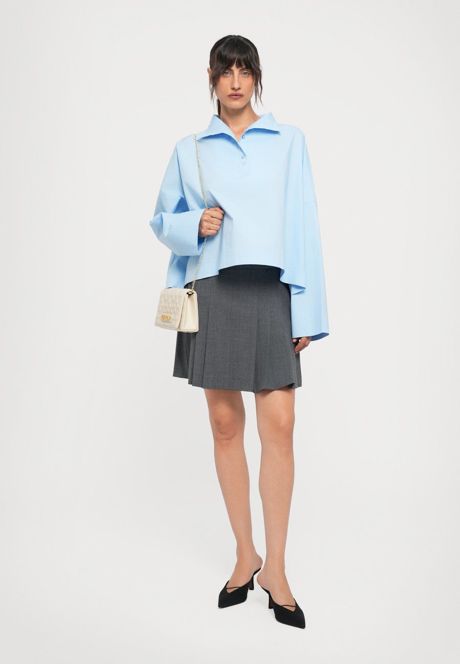 

Сумка кросс-боди Love Moschino SMART DAILY BAG, Ivory/Off-White