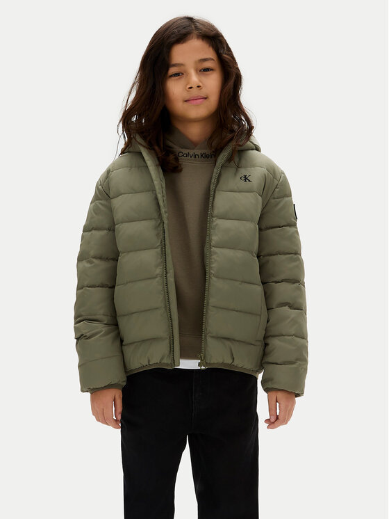 

Зимняя куртка стандартного кроя Inst Logo IB0IB02174 M Calvin Klein Jeans, зеленый