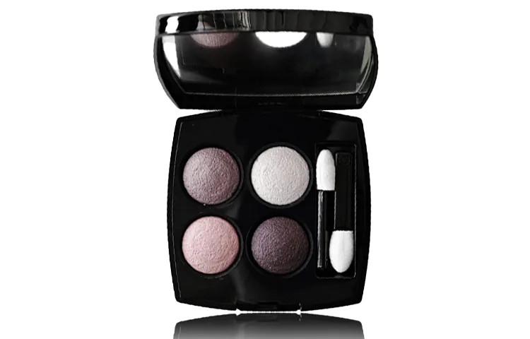 CHANEL Тени для век матовые, 4 цвета, легко растушевываются, 2 г, #202-Camellia