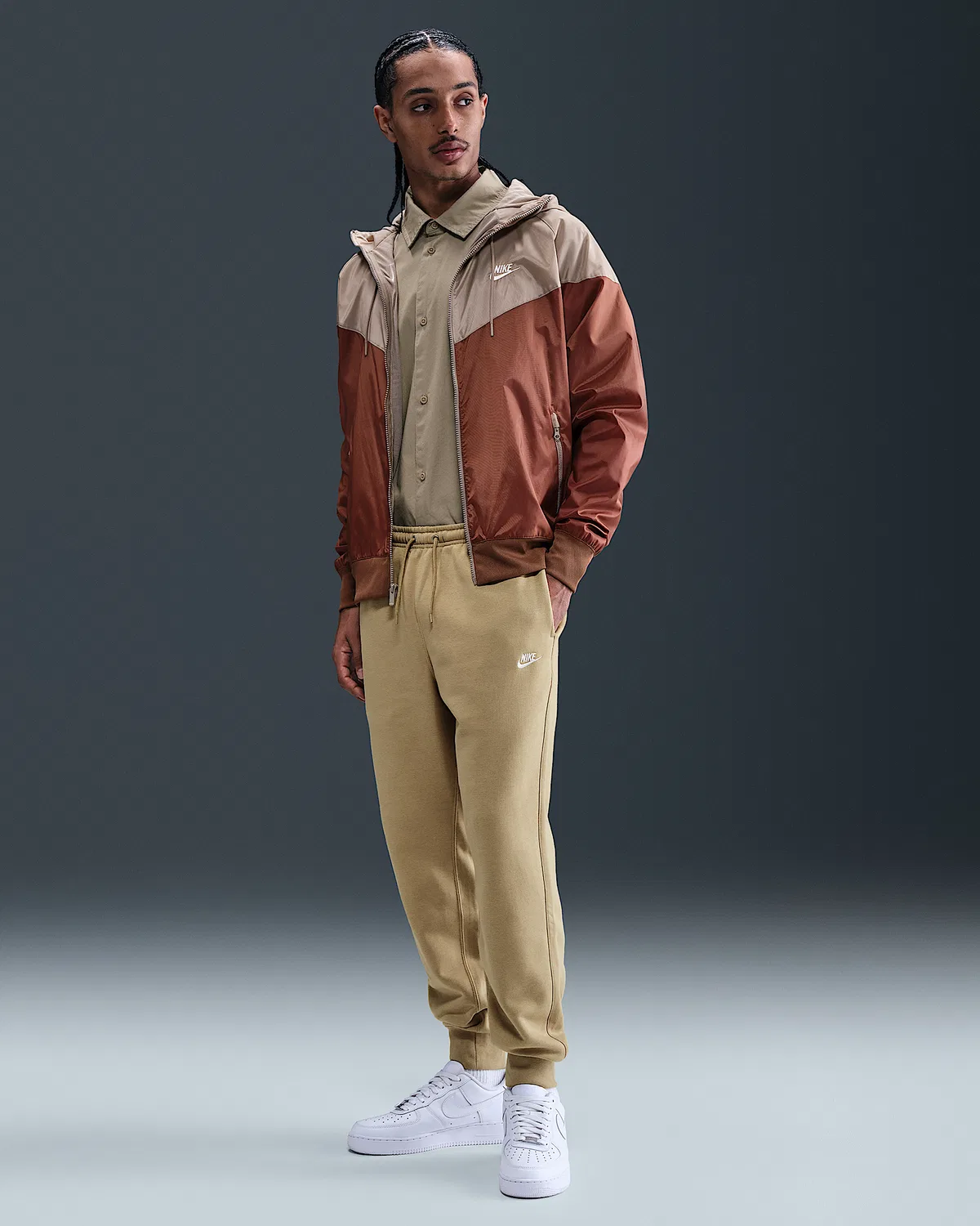 Мужские джоггеры Nike Club, Parachute Beige/Parachute Beige/White